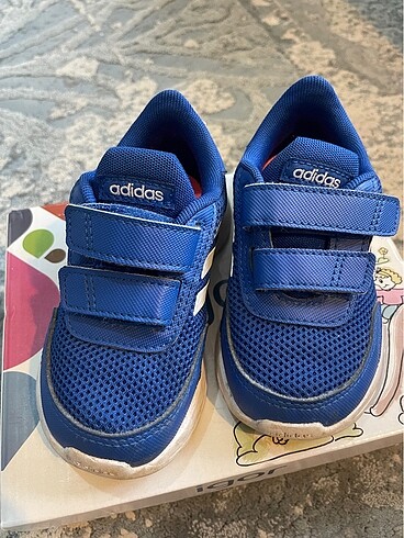 Adidas orijinal ayakkabı