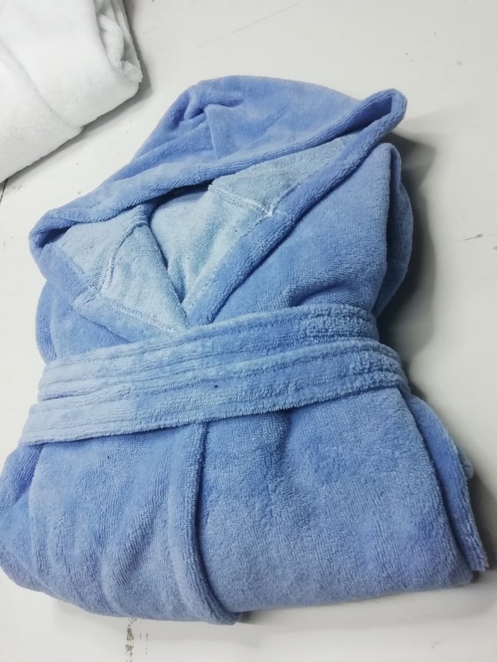 Kapüşonlu Mavi Bornoz - Görsel 2