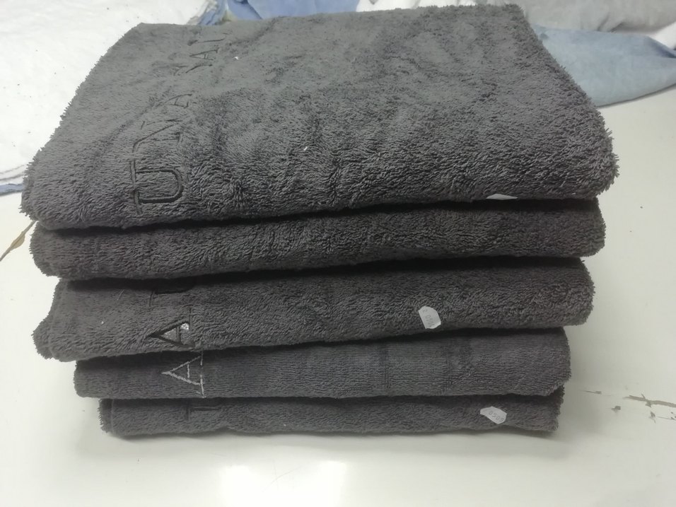 Gri Havlu Seti buyuk boy - Görsel 3