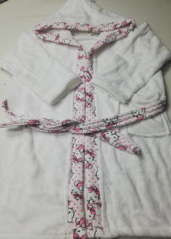 Kız Çocuk Beyaz Kapüşonlu Bornoz - Görsel 5