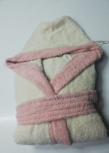 Kalıteli yüksek emicili bornoz 11 yaş - Görsel 8