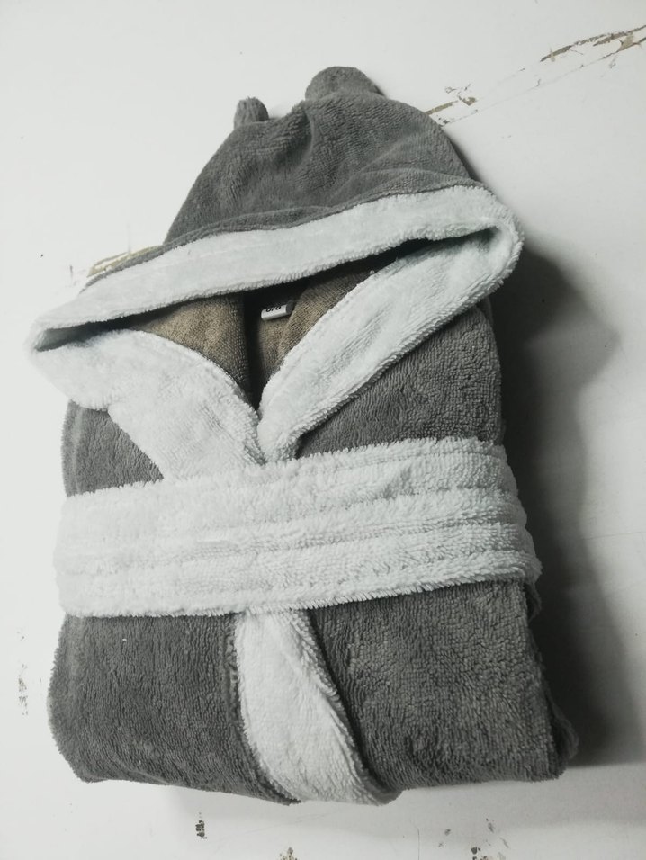 Gri Kapüşonlu Modern Bornoz 7 yaş - Görsel 2