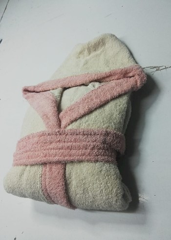 Pembe Bornoz Kapüşonlu ve Kemerli - Görsel 2