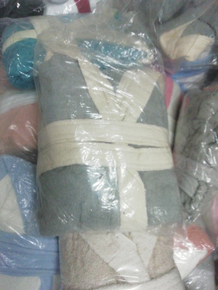 Pastel Renkli Çok Renkli Batik Desenli Bornoz 11 yaş - Görsel 3