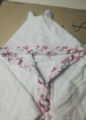 Kız Çocuk Kapüşonlu Bornoz Beyaz - Görsel 3