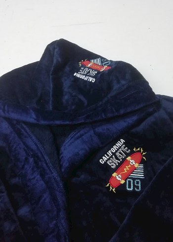 Lacivert Baskılı Erkek Çocuk Bornoz - Görsel 6