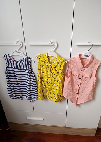 LC Waikiki Sari Desenli Kolsuz Kiz Bluzu