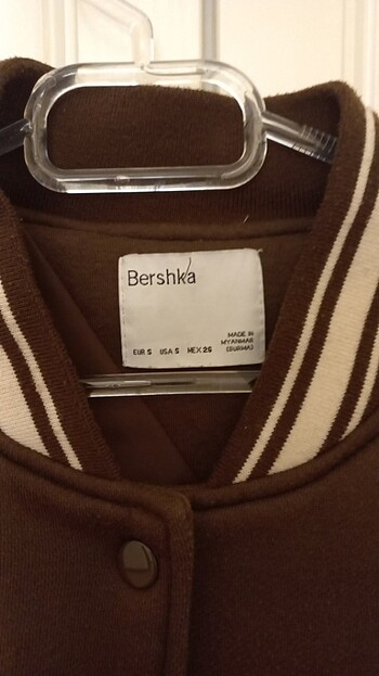 s Beden Bershka kolej ceketi 