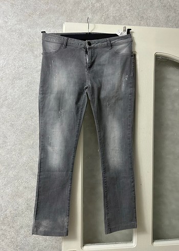Batik Acik Gri Tasli Yikamali Dar Kesim Jean