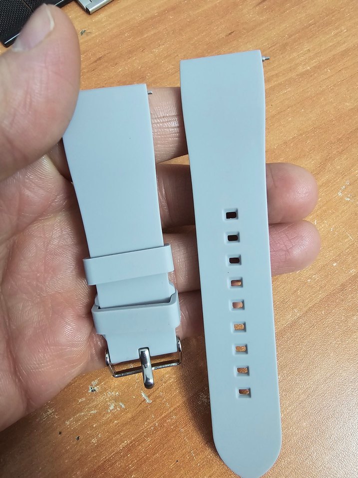 22 mm Gri Silikon Saat Kayışı - Görsel 2