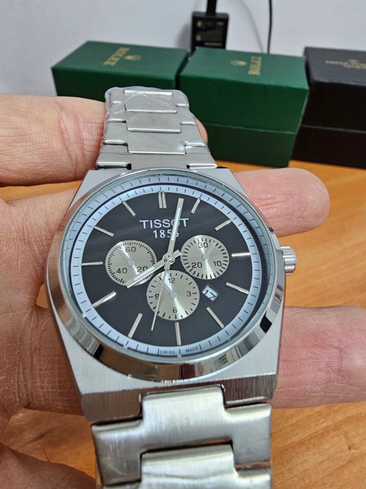 Tissot siyah kadran erkek saati - Görsel 4