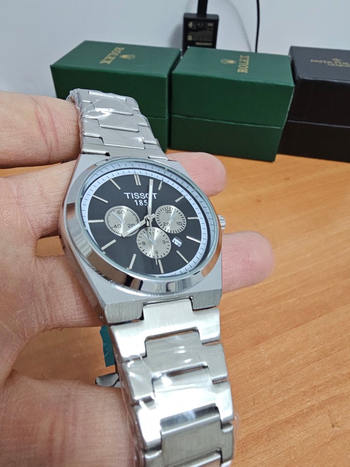 Tissot siyah kadran erkek saati - Görsel 3