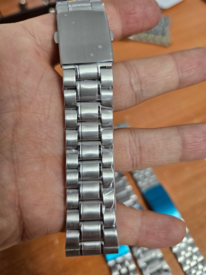 Çelik Saat Kordonu 22 mm - Görsel 3