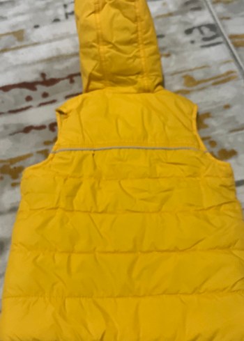 Sarı Kapüşonlu Erkek Çocuk Yelek - Görsel 2