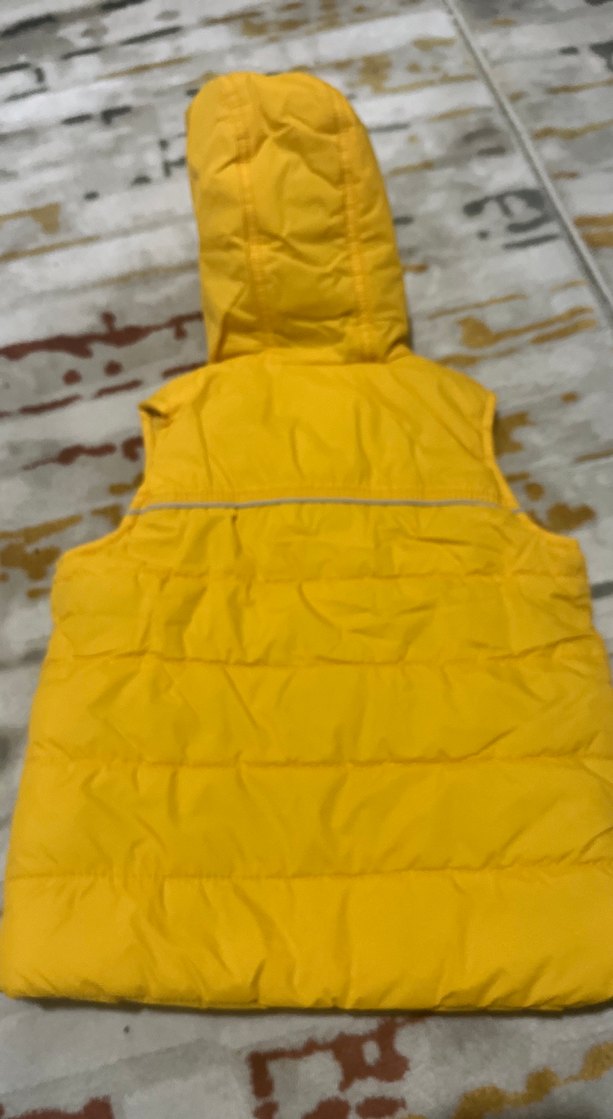 Sarı Kapüşonlu Erkek Çocuk Yelek - Görsel 2