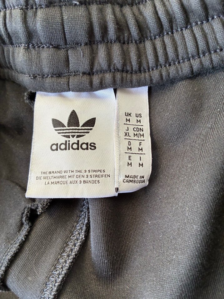 Adidas Neuclassics Eşofman Altı - Görsel 4