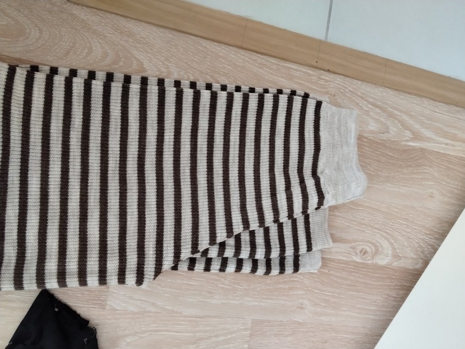 Bohem Tarzı Boğazlı Çizgili Kadın Triko - Görsel 2