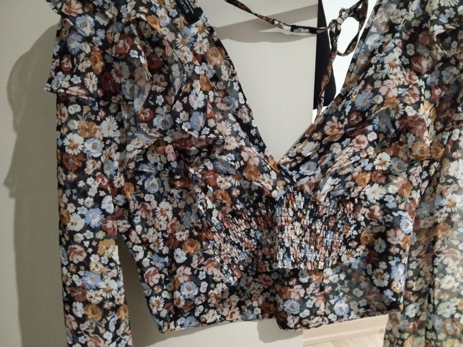 Çiçek Desenli V Yakalı Bohem Bluz - Görsel 3