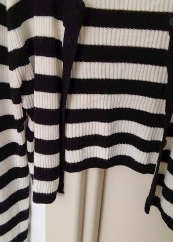 Çizgili Triko Uzun Kollu Kadın Hırka - Görsel 2