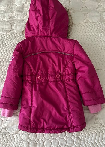 Kız Çocuk Kapüşonlu Koyu Pembe Mont - Görsel 2