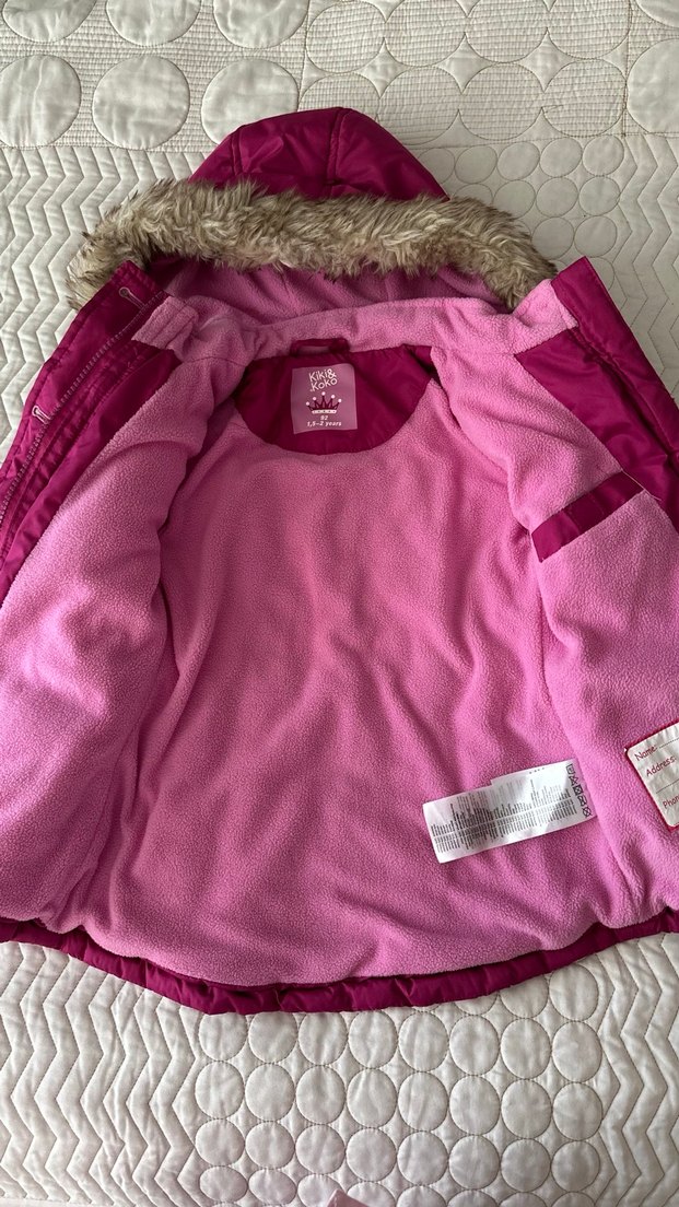 Kız Çocuk Kapüşonlu Koyu Pembe Mont - Görsel 3