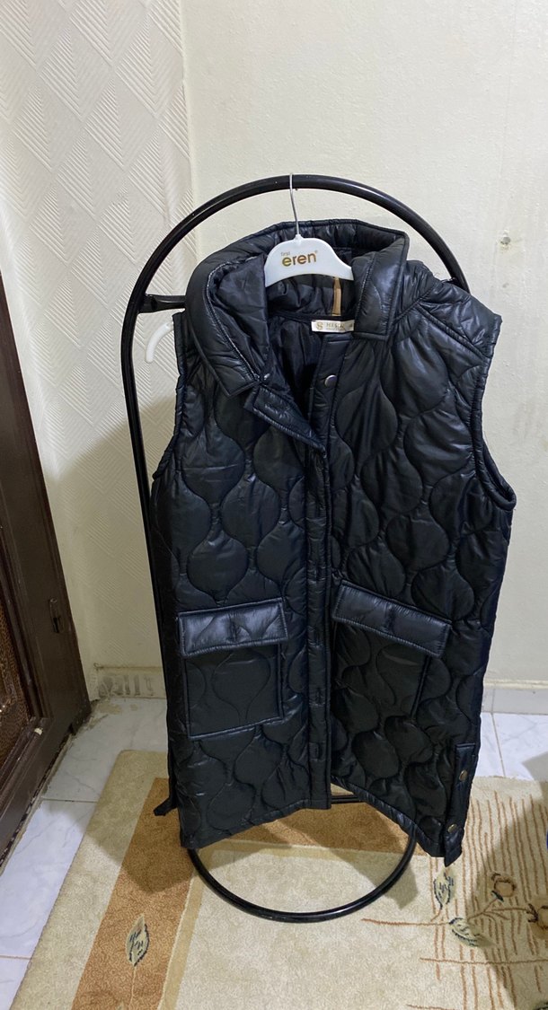 Düğmeli Siyah Deri Kadın Yelek - Görsel 3