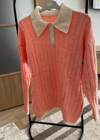 Pembe Yakalı Örgü Kadın Kazak - Görsel 3