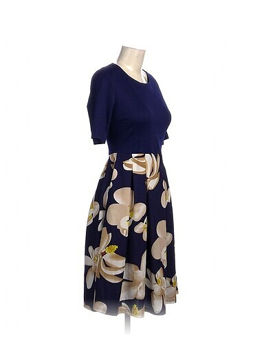 Diğer PreLoved Uzun Elbise %70 İndirimli.