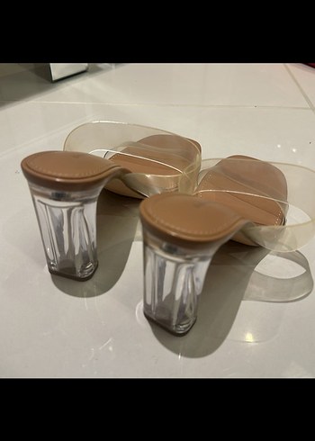 Şeffaf Bantlı şeffaf vinil topuklu Terlik - Görsel 3