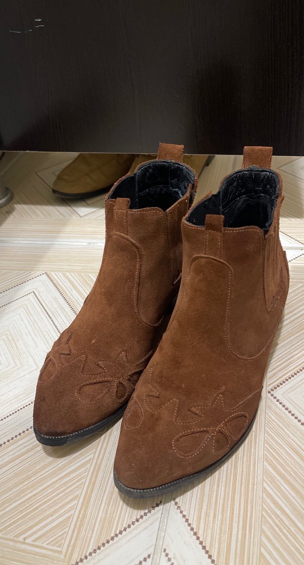Kahverengi Süet  Kadın bot - Görsel 2