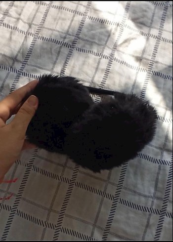 Siyah Peluş Kulaklık - Görsel 2