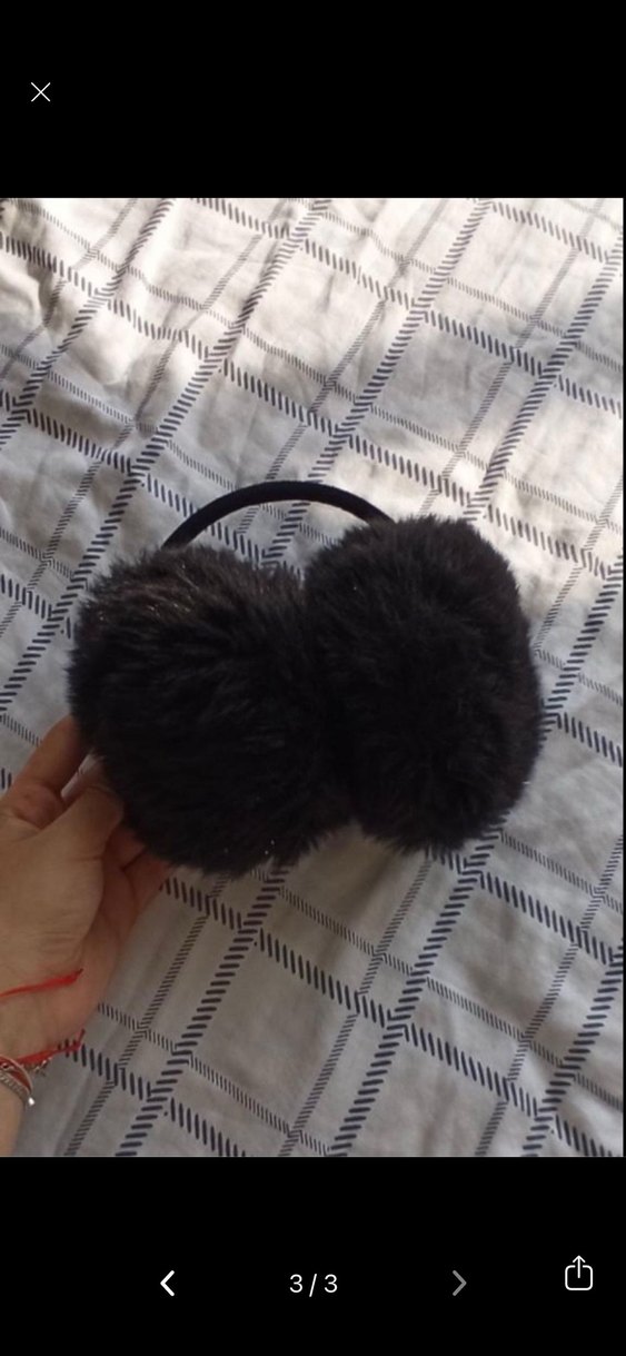 Siyah Peluş Kulaklık - Görsel 3