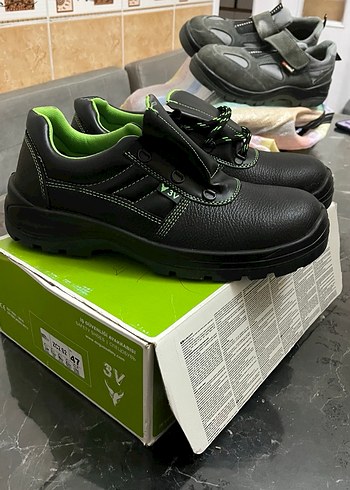 Erkek iş ayakkabısı 46-47 numara - Görsel 2