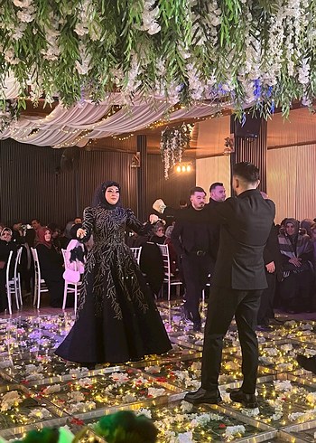 Uzun lacivert Payetli Nişan Elbisesi - Görsel 4