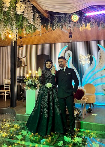 Uzun lacivert Payetli Nişan Elbisesi - Görsel 3