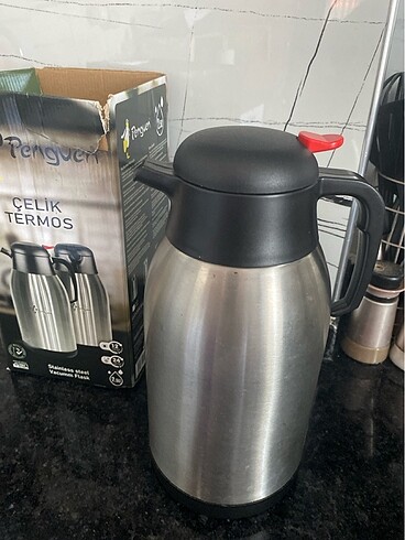  Beden 2.5 lt penguan marka termos az kulkanılmış temiz