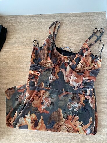 Zara ya da bershka elbise