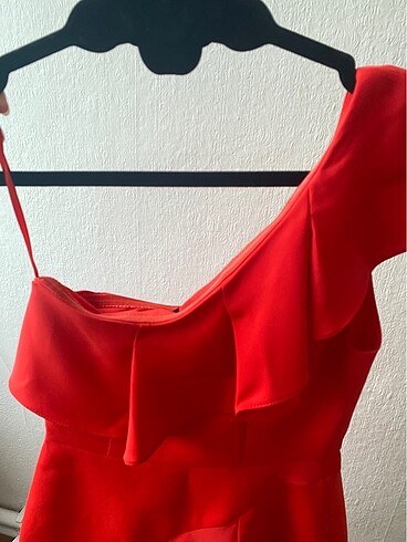 xs Beden kırmızı Renk BCBGMaxAzria marka elbise