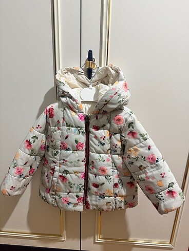Zara ince mont