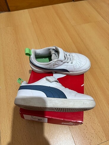 25 Beden Puma erkek çocuk ayakkabı