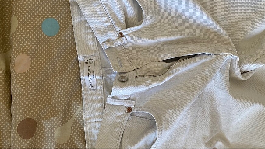 Stradivarius Stradivarius beyaz pantolon
