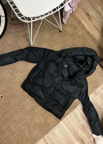 Siyah Fermuarlı Kadın Kışlık Mont - Görsel 4