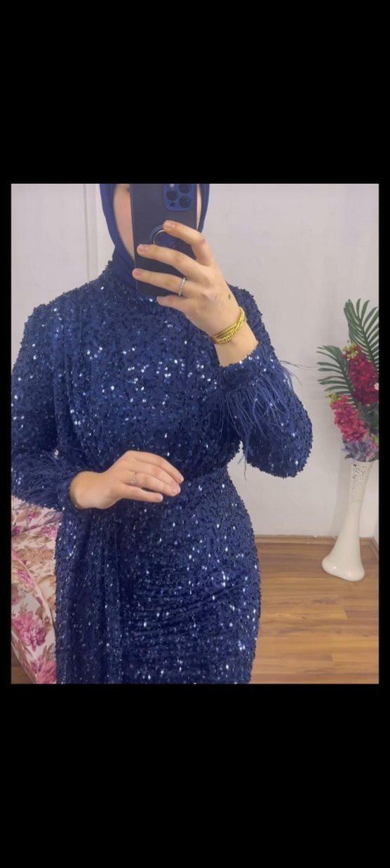 Lacivert Parlak Uzun Kollu Abiye Elbise - Görsel 3