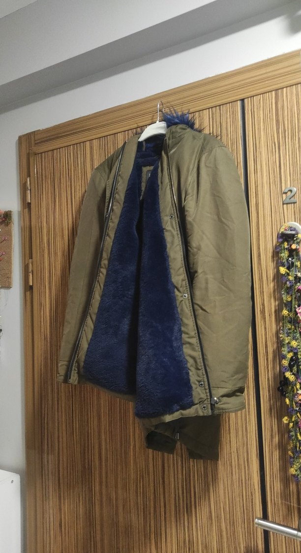 Kürk Detaylı Mavi Midi Kadın Kış Ceketi - Görsel 5