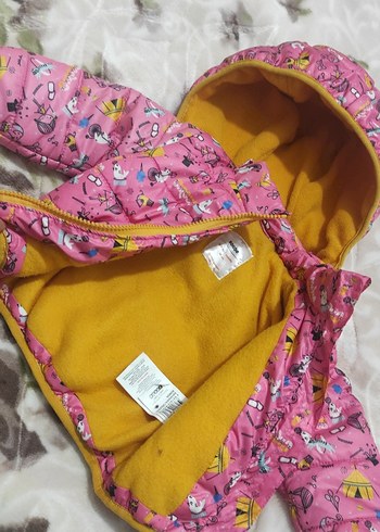 Renkli Baskılı Kız Çocuk Kapüşonlu Mont - Görsel 7