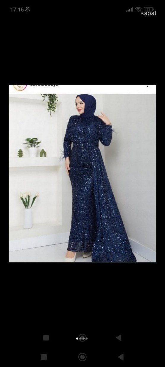 Kadın Mavi Uzun Pullu Abiye Elbise - Görsel 3