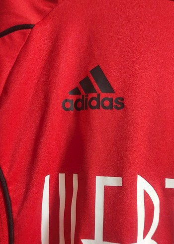 Kırmızı Kısa Kollu Atletik Forma - Görsel 3