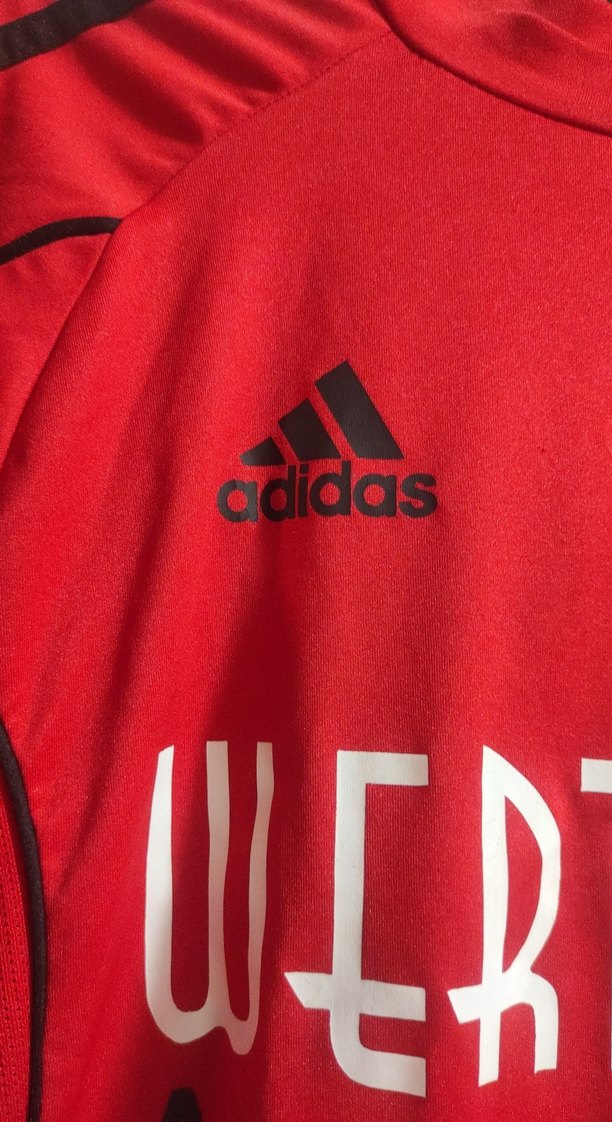 Kırmızı Kısa Kollu Atletik Forma - Görsel 3