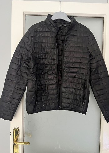 LC Waikiki Siyah Kapitone Sisme Mont