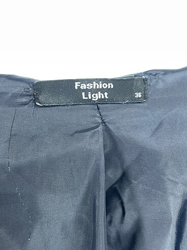 36 Beden lacivert Renk PreLoved Blazer %70 İndirimli.